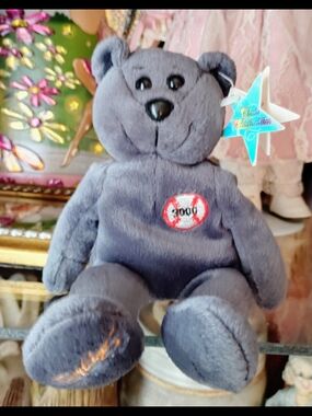 IC COLLECTION Gray Plush Bear Stuffed Toy - Soft Cuddly Plush
